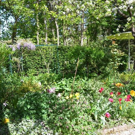 Bed and Breakfast Le Clos Fleuri Giverny Exteriér fotografie